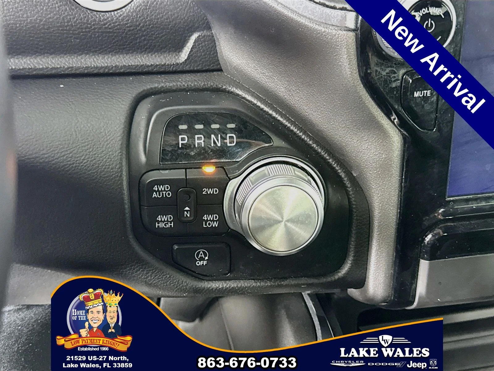 Used 2023 Blue Ram Laramie image 17