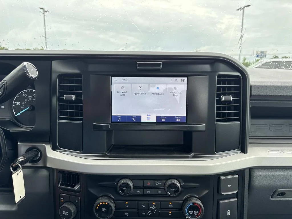 New 2026 Oxford White Ford F-250® XL image 11