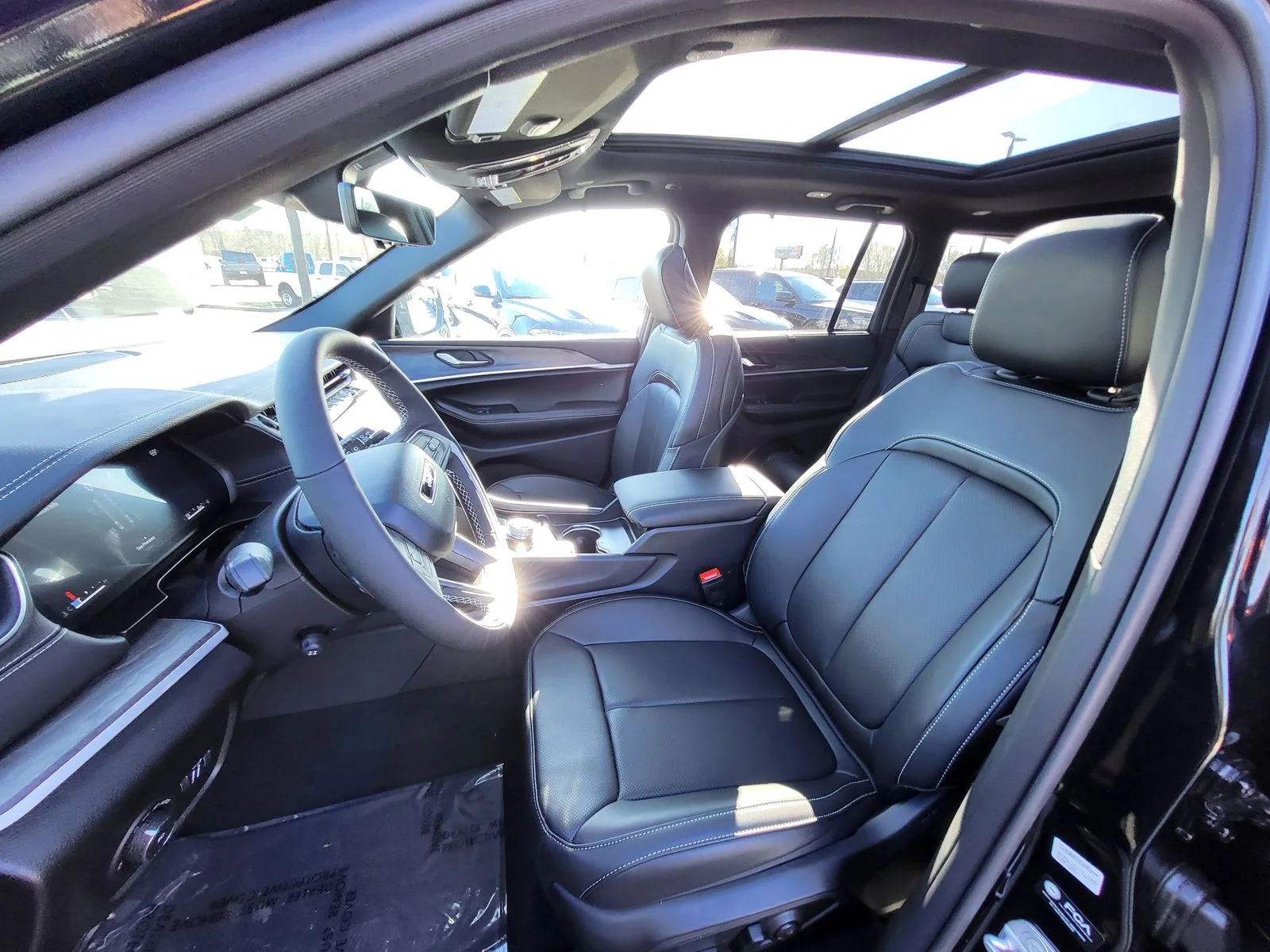 2025 Jeep Grand Cherokee Limited - Photo 16
