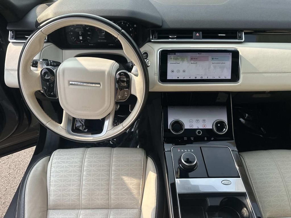 Used 2018  Land Rover HSE R-Dynamic image 20