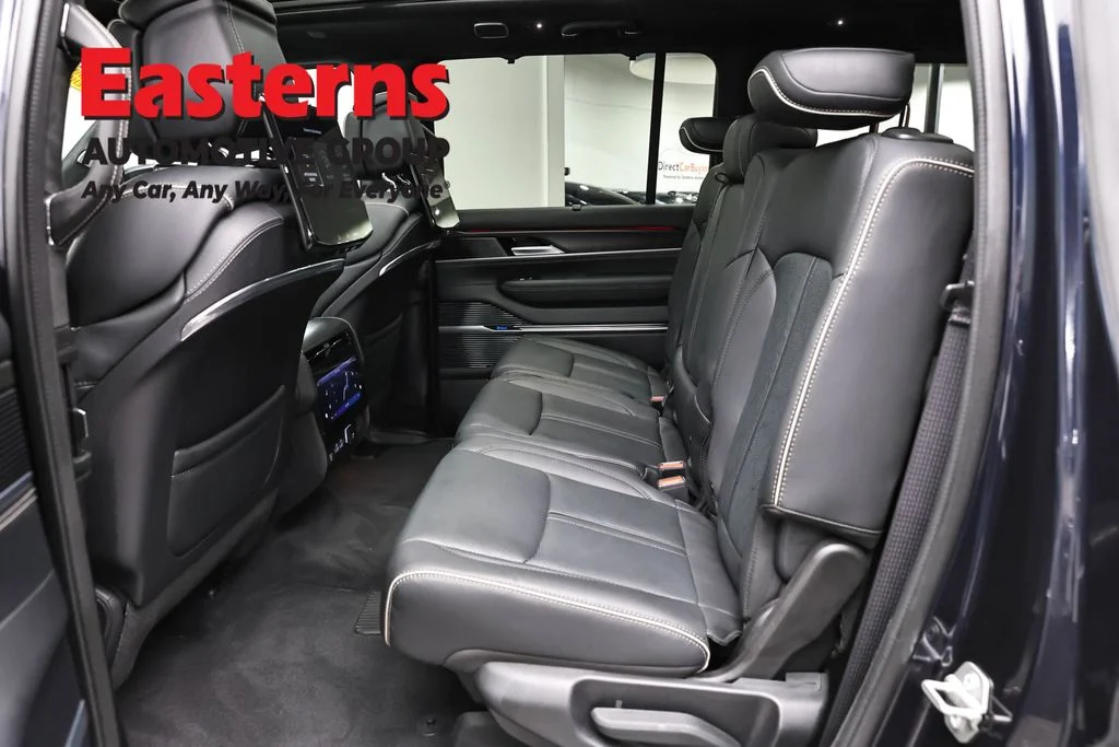 Used 2025 Black Jeep Series II image 26