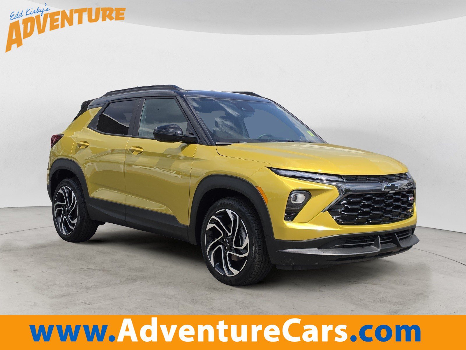 Used 2025 Nitro Yellow Metallic Chevrolet RS image 1