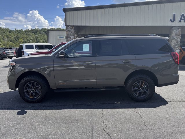 2027 Ford Expedition Tremor®