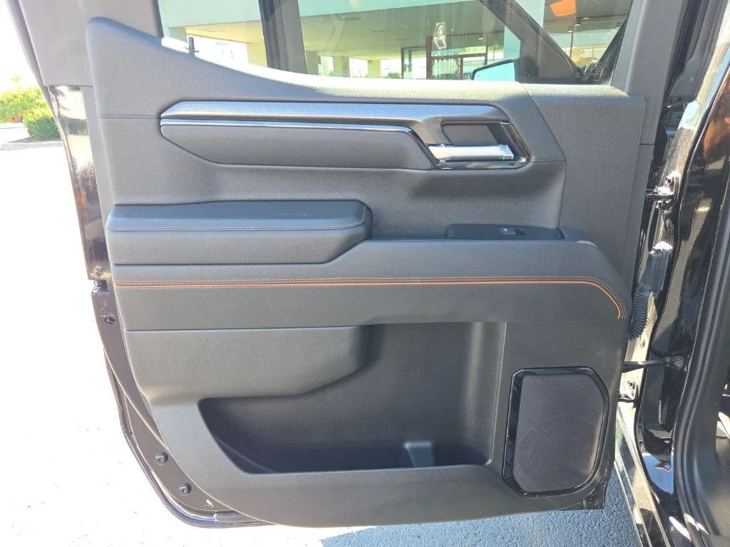 Used 2026 Black GMC AT4 image 18