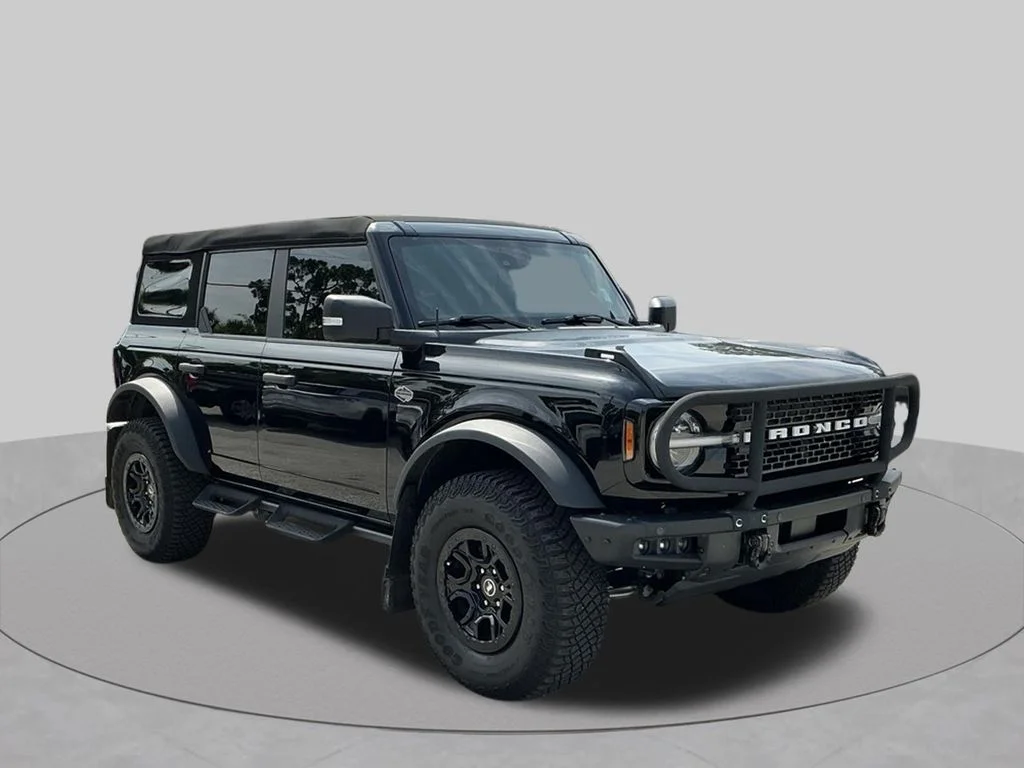 Used 2024 Black Ford Wildtrak image 15