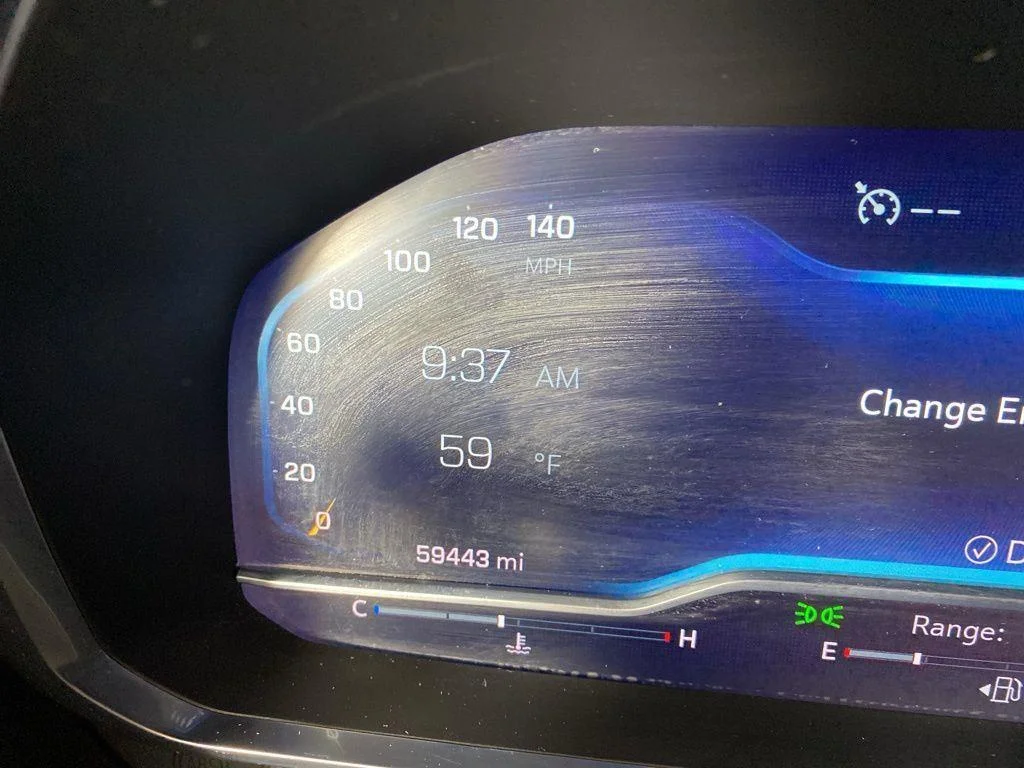 Used 2022 Pearl Chevrolet RST image 26