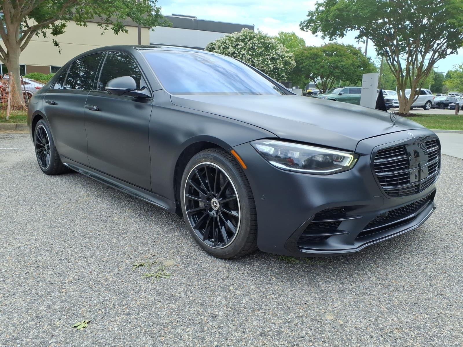 Used 2022 MANUFAKTUR Night Black Magno Mercedes-Benz S 580 image 3