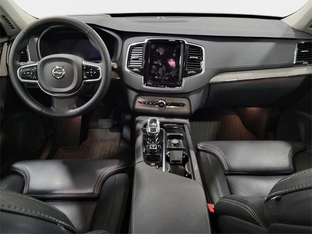 2025 Volvo XC90 Ultra - Photo 24