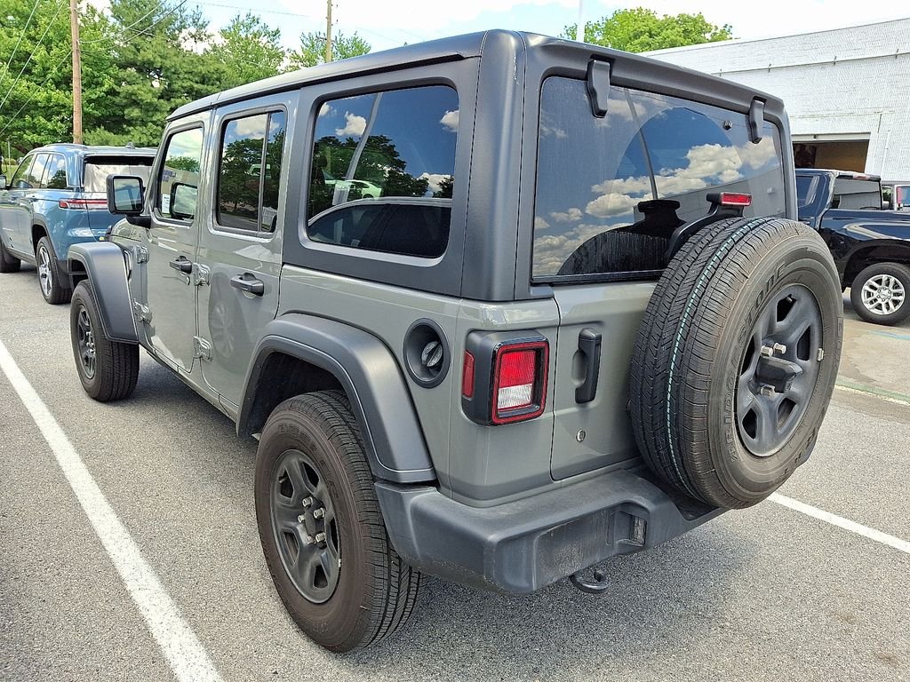 Used 2021 Gray Jeep Unlimited Sport image 4