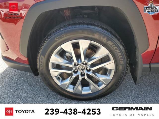 Certified Used 2025 RUBY FLARE PEARL Toyota  image 12