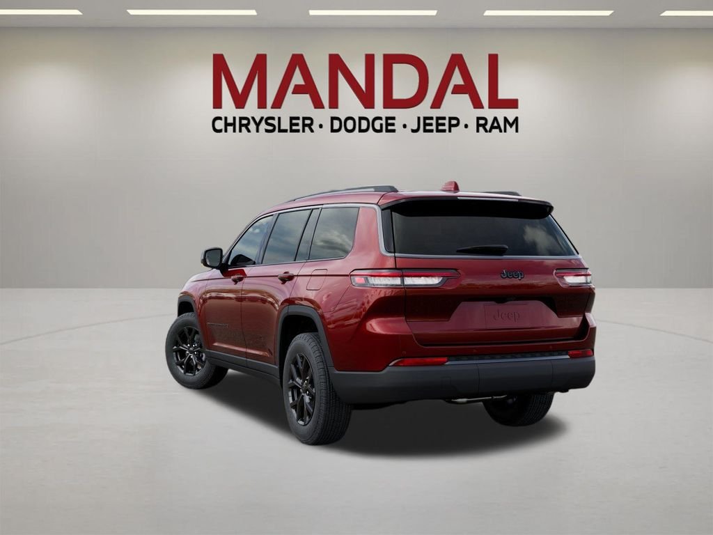 New 2026 Velvet Red Pearl-Coat Exterior Paint Jeep Laredo image 3