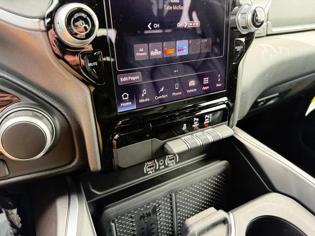 2025 RAM 1500 Big Horn/Lone Star - Photo 36