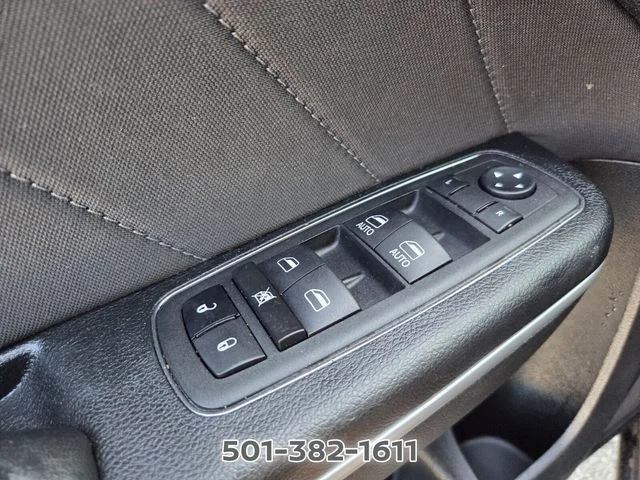 Used 2023 Black Dodge SXT image 29