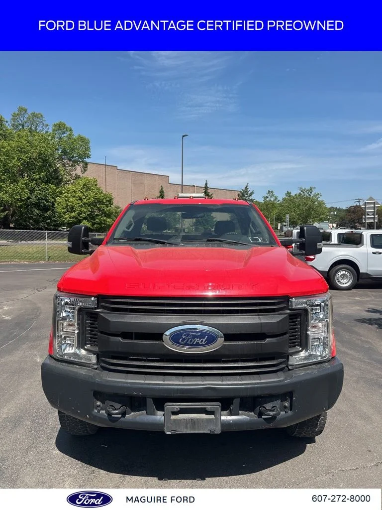 Used 2019 Red Ford XL image 3