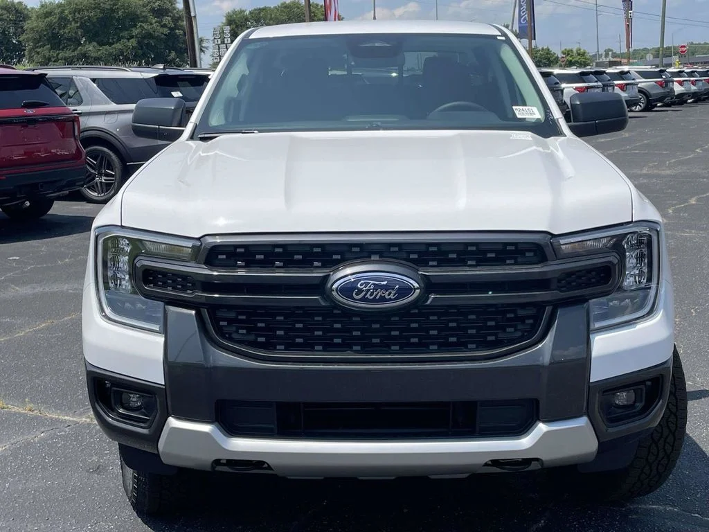 New 2026 White Ford XLT image 8