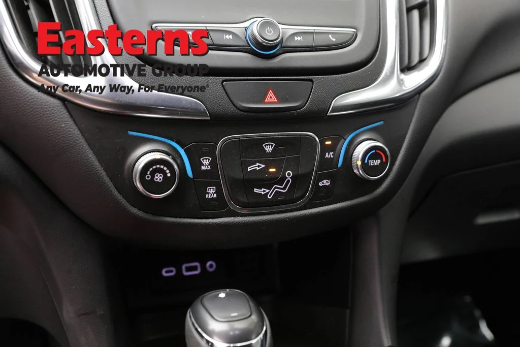 Used 2021 Blue Chevrolet LT image 19