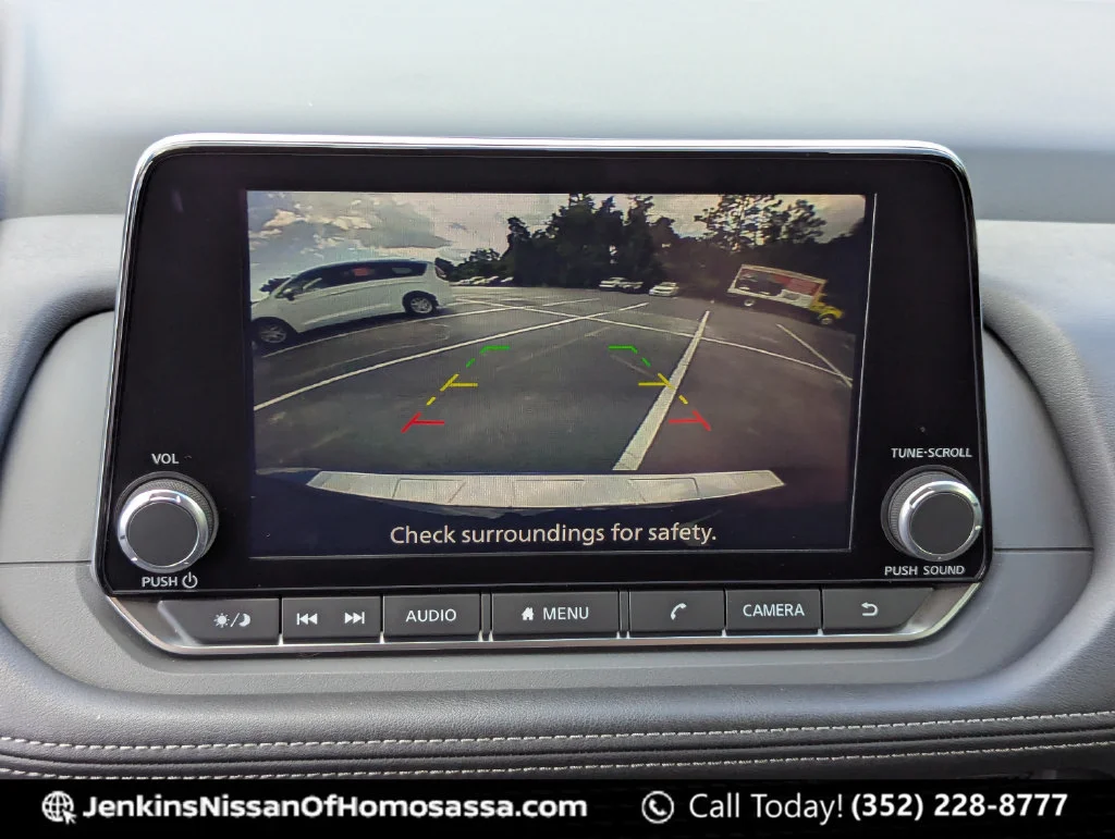 Used 2025 Blue Nissan SV image 35