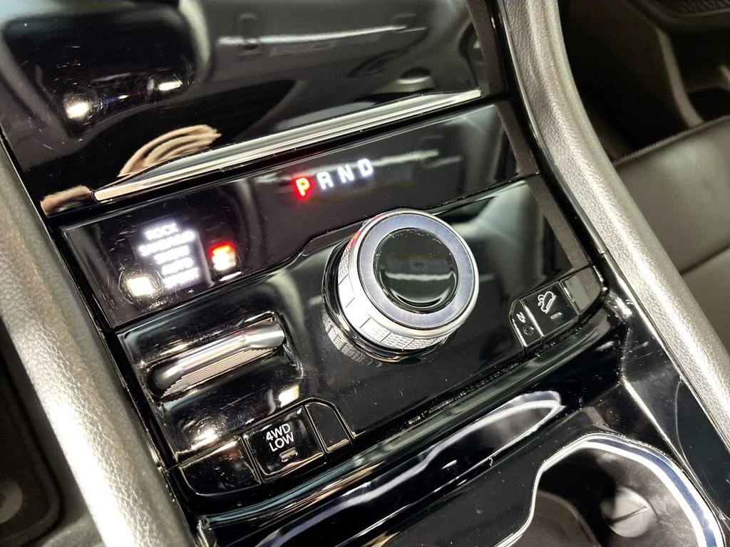 Used 2023 Black Jeep 4xe image 18