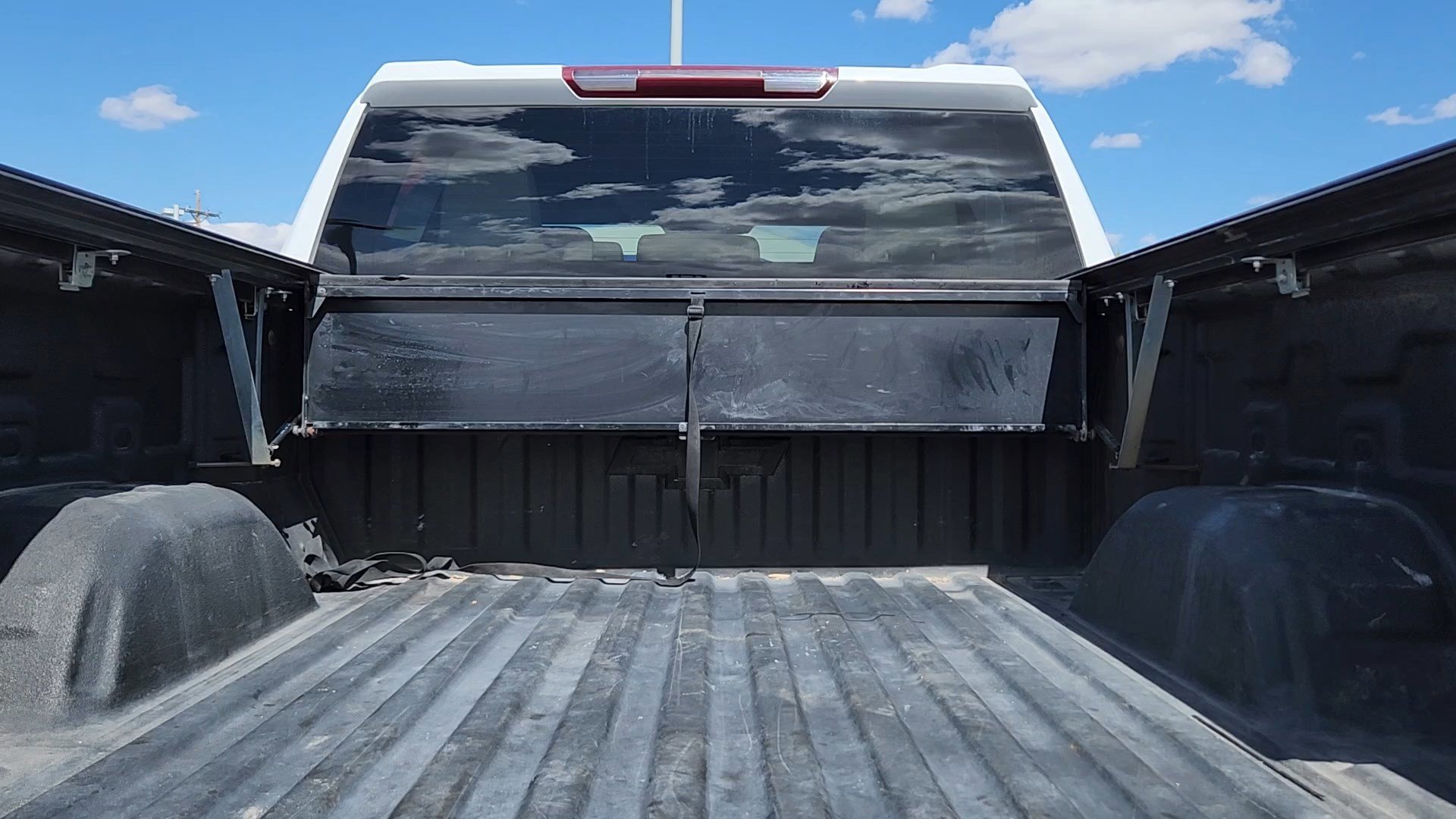 Used 2020 Summit White Chevrolet LTZ image 19