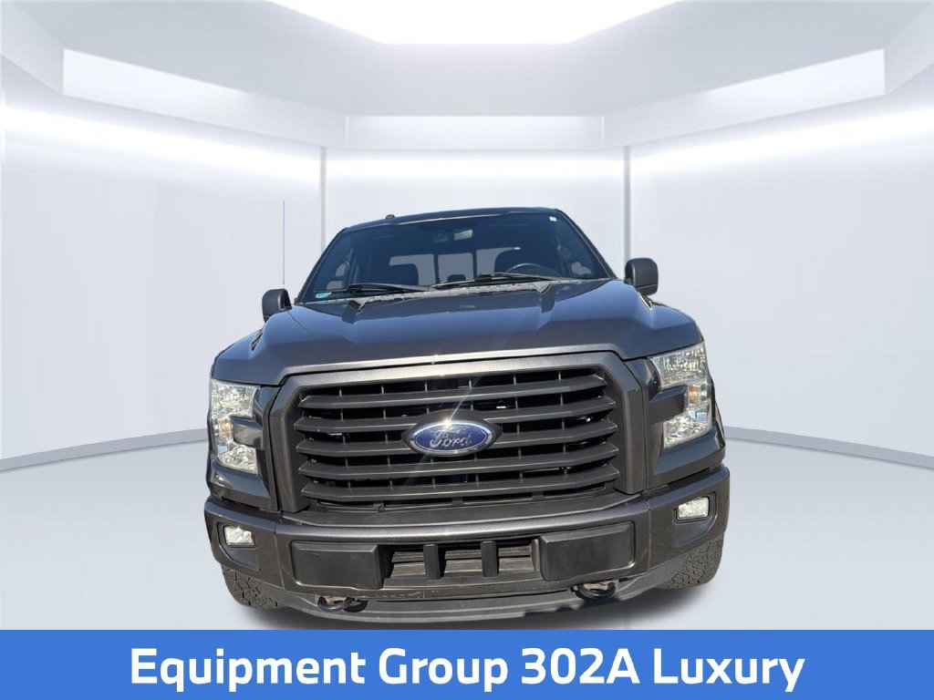 Used 2016 Gray Ford XLT image 2