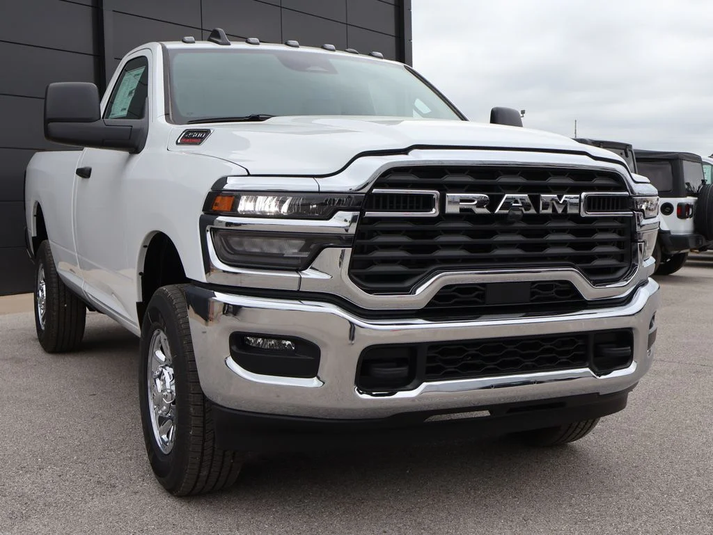 New 2026 Bright White Clear-Coat Exterior Paint RAM Tradesman image 6