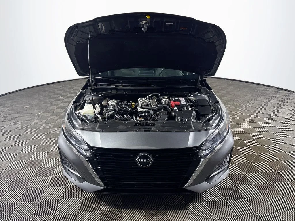 Used 2024 Gray Nissan 2.5 SV image 21