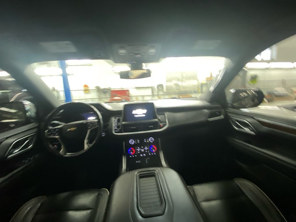 Used 2021 Gray Chevrolet Premier image 9
