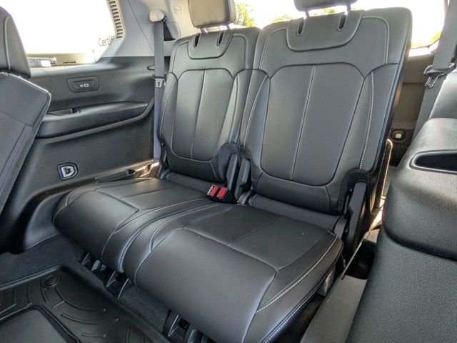 Used 2022 Gray Jeep Limited image 13