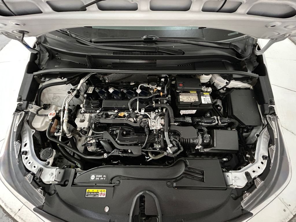 Used 2023 White Toyota LE image 21