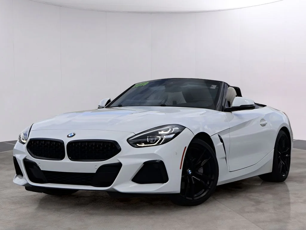 Used 2019 Alpine White BMW sDrive30i image 1