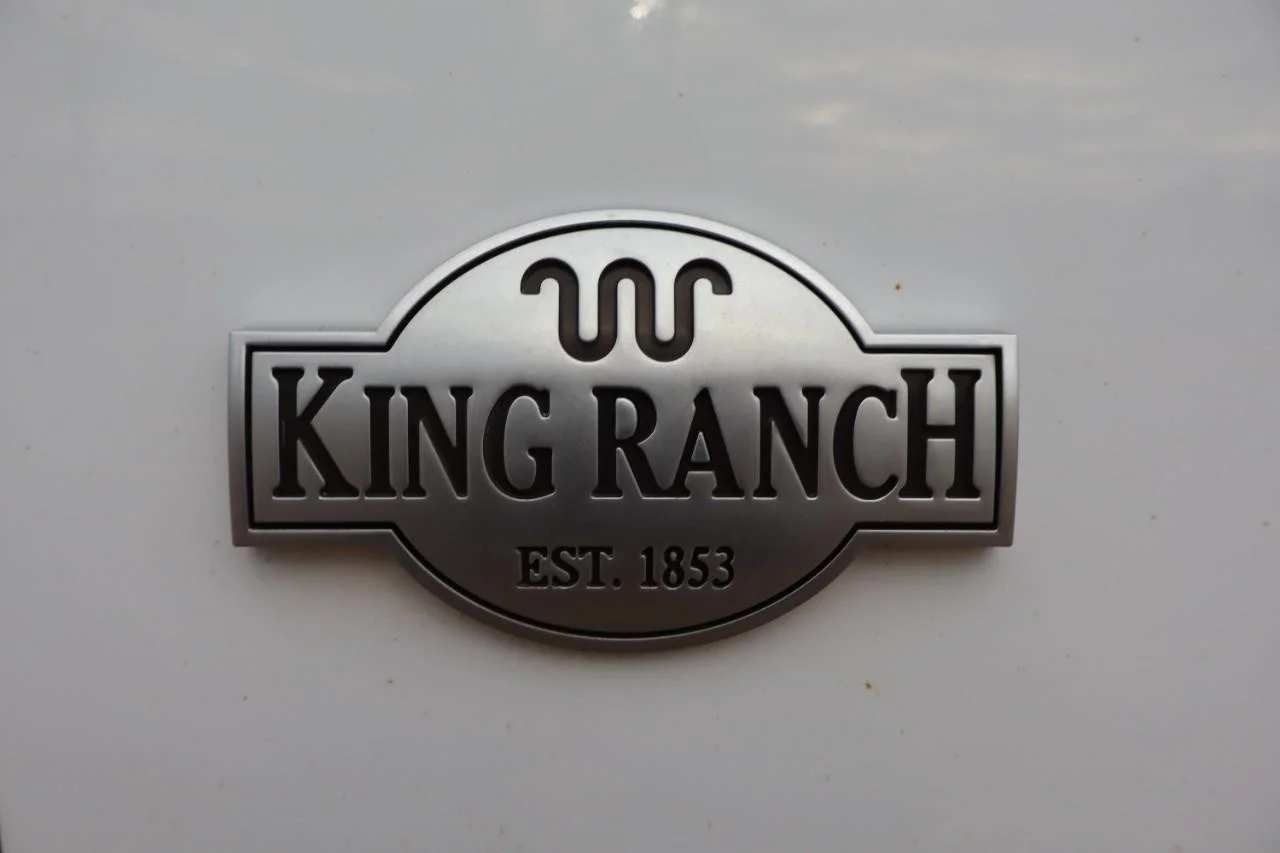 Used 2018 White Platinum Metallic Tri-Coat Ford King Ranch image 11
