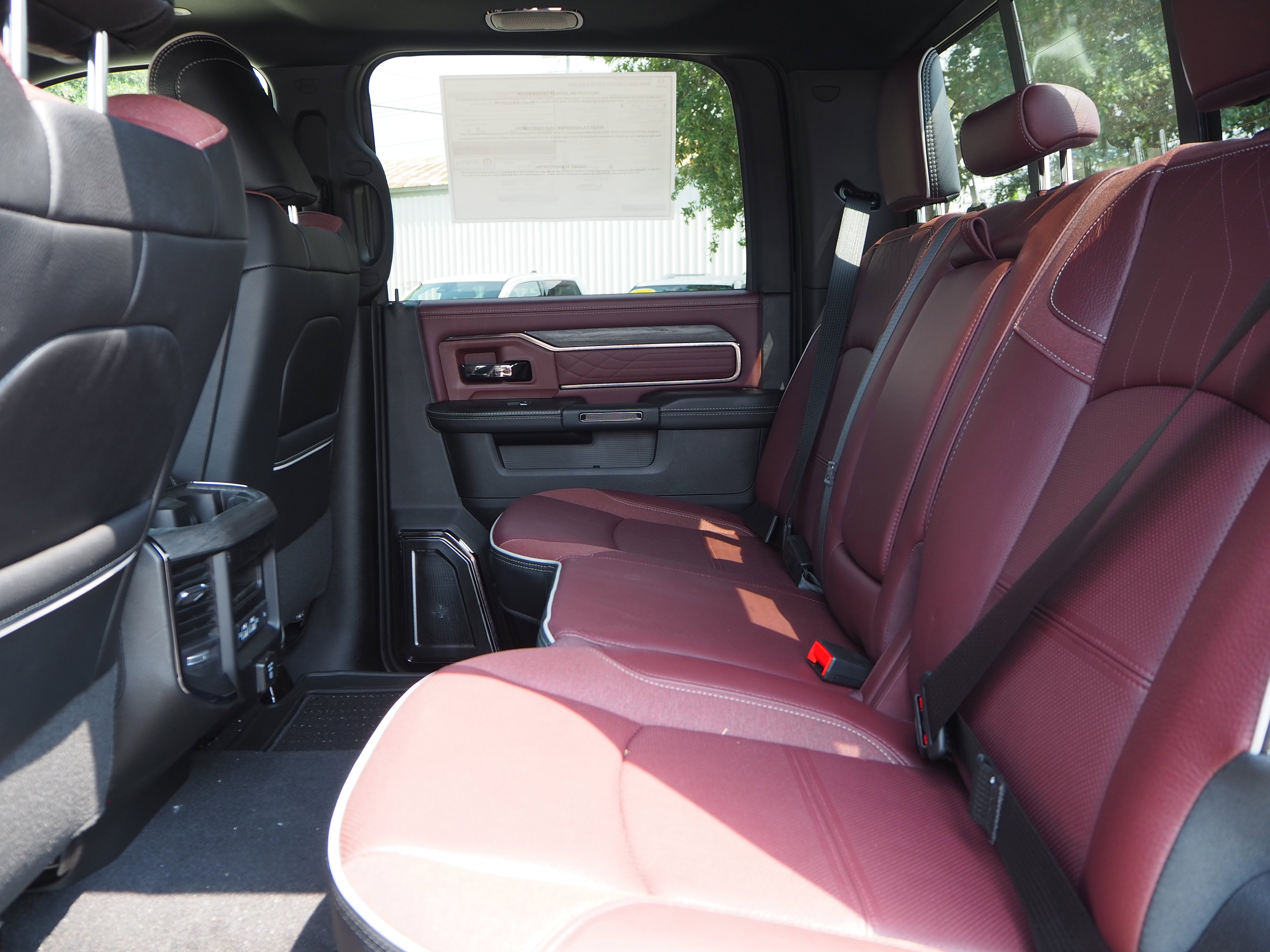 2025 RAM 2500 Limited - Photo 13