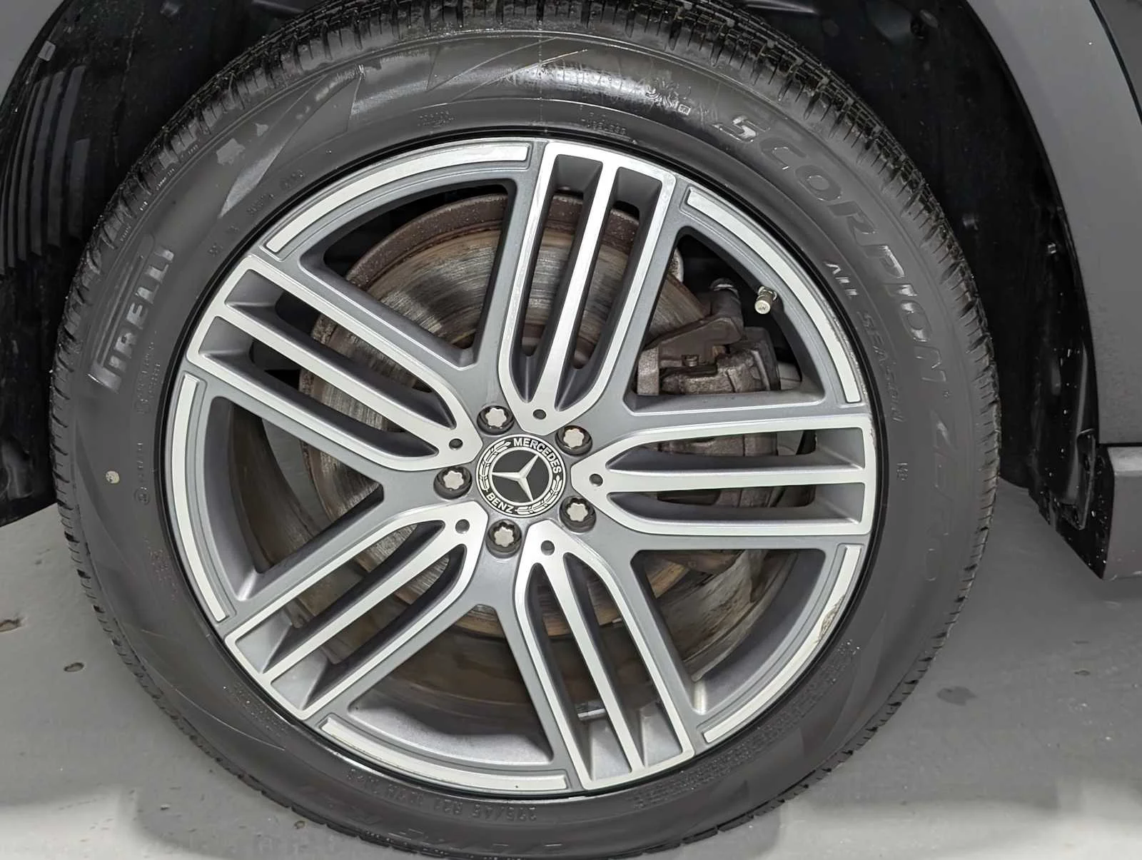 2024 Mercedes-Benz GLS Base - Photo 3