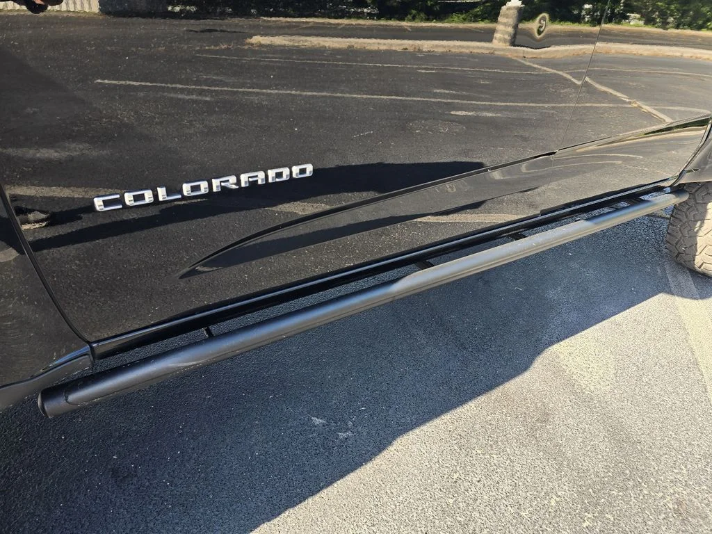 Used 2022 Black Chevrolet 4WD ZR2 image 11