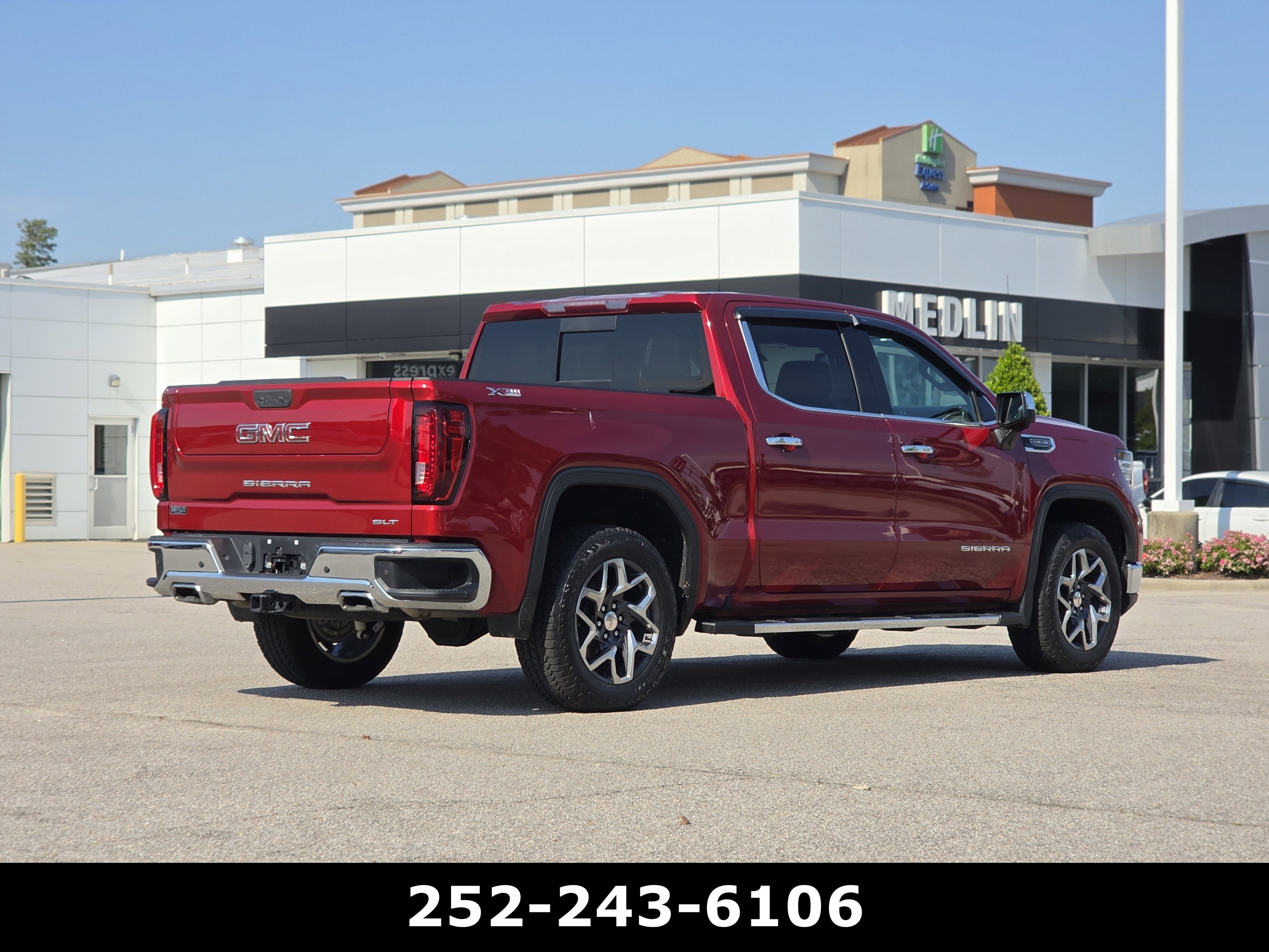 Used 2023 Volcanic Red Tintcoat GMC SLT image 7