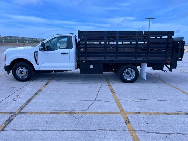 New 2025 OXFORD WHITE Ford XL 12ft Stakebed GVWR 14,000lbs w/Tommy Lift Gate image 2