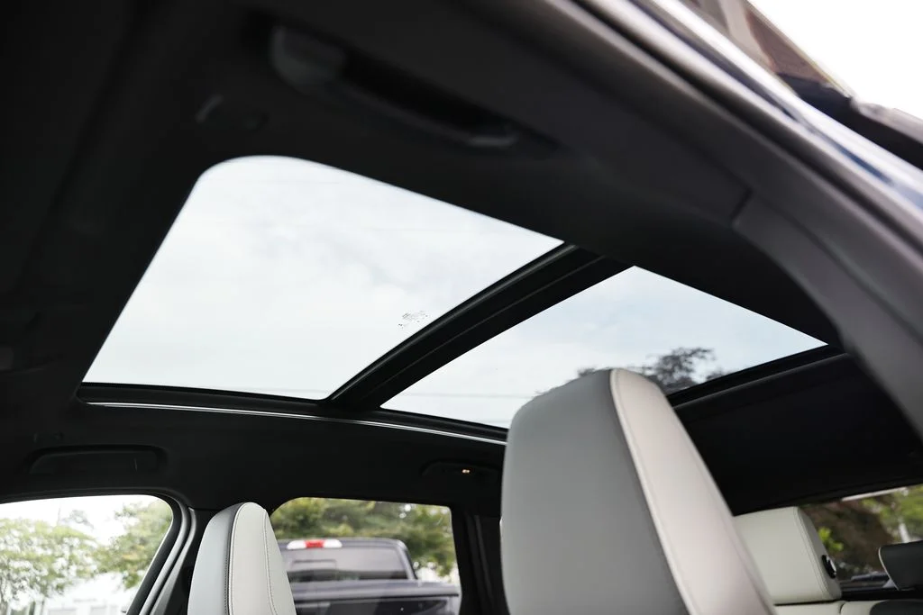 New 2026 Night Dusk Blue Metallic BMW xDrive28i image 14