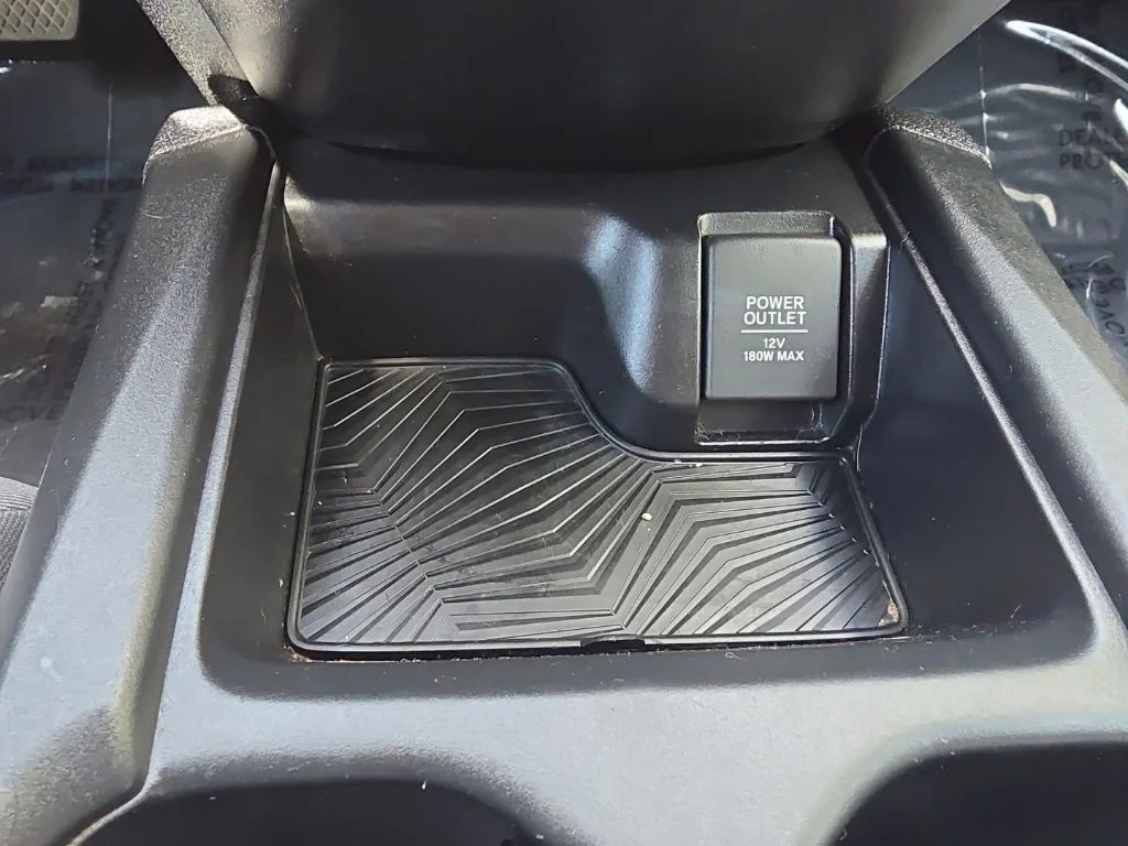 Used 2019 Red Honda LX image 20