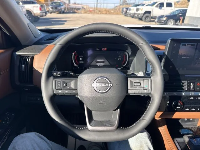 New 2026 Everest White Pearl TriCoat Nissan Platinum image 10