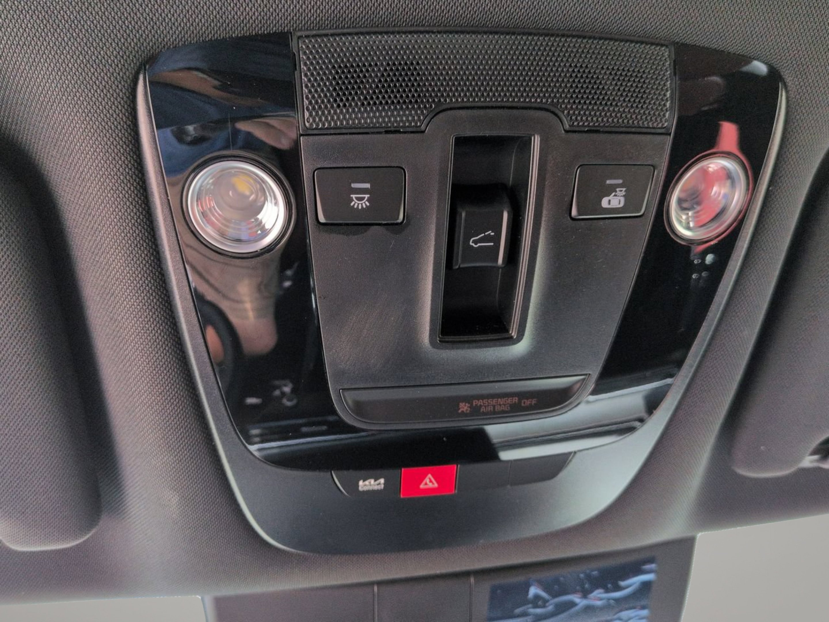 New 2026 Wolf Gray Kia GT-Line image 24