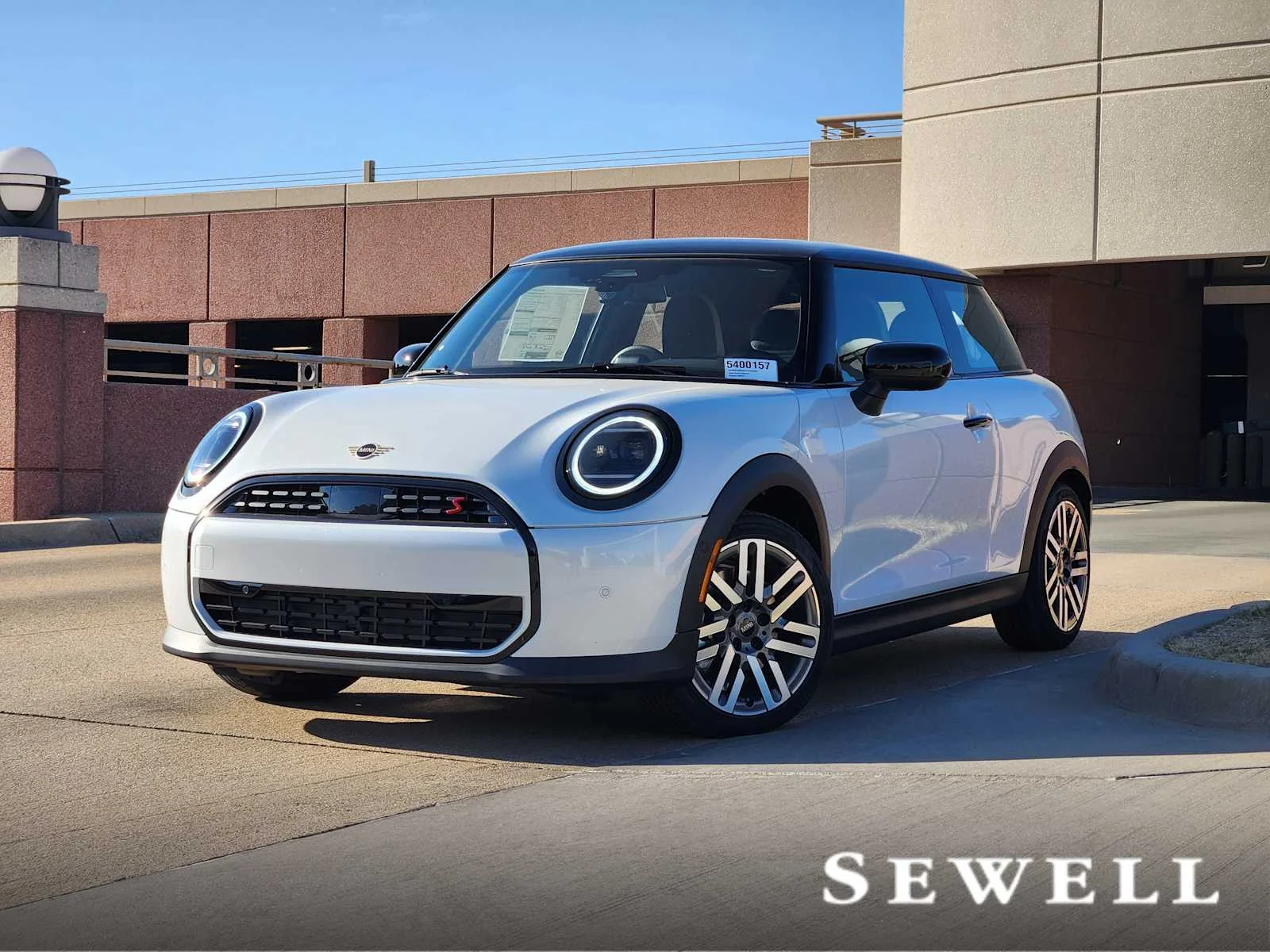 2026 MINI Hardtop Cooper S Signature's photo