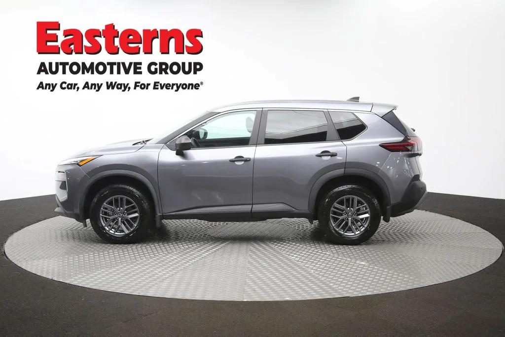 Used 2023 Gray Nissan S image 62