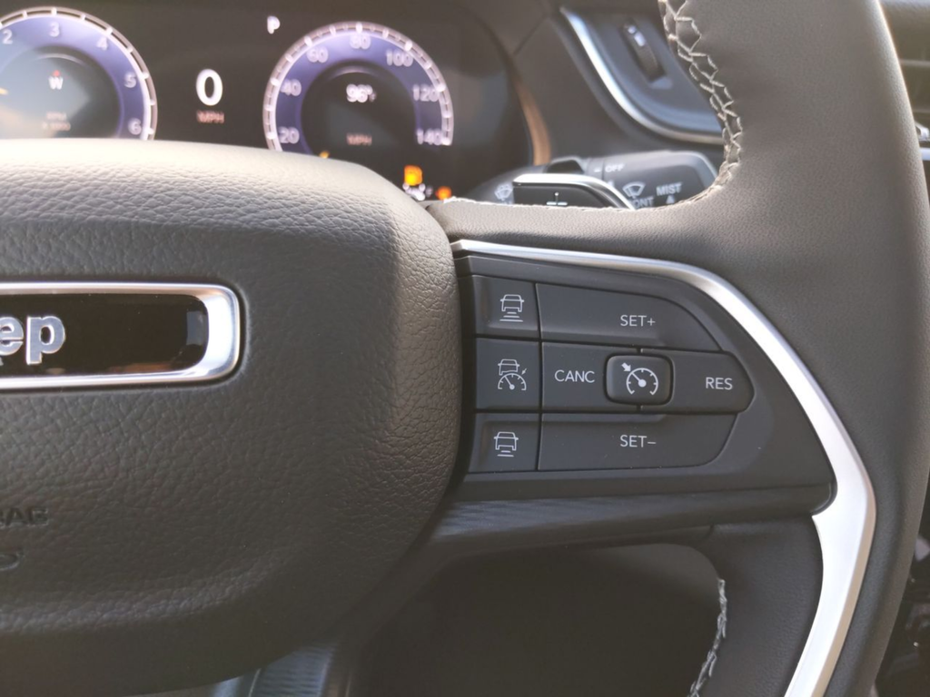 2025 Jeep Grand Cherokee L Laredo - Photo 29