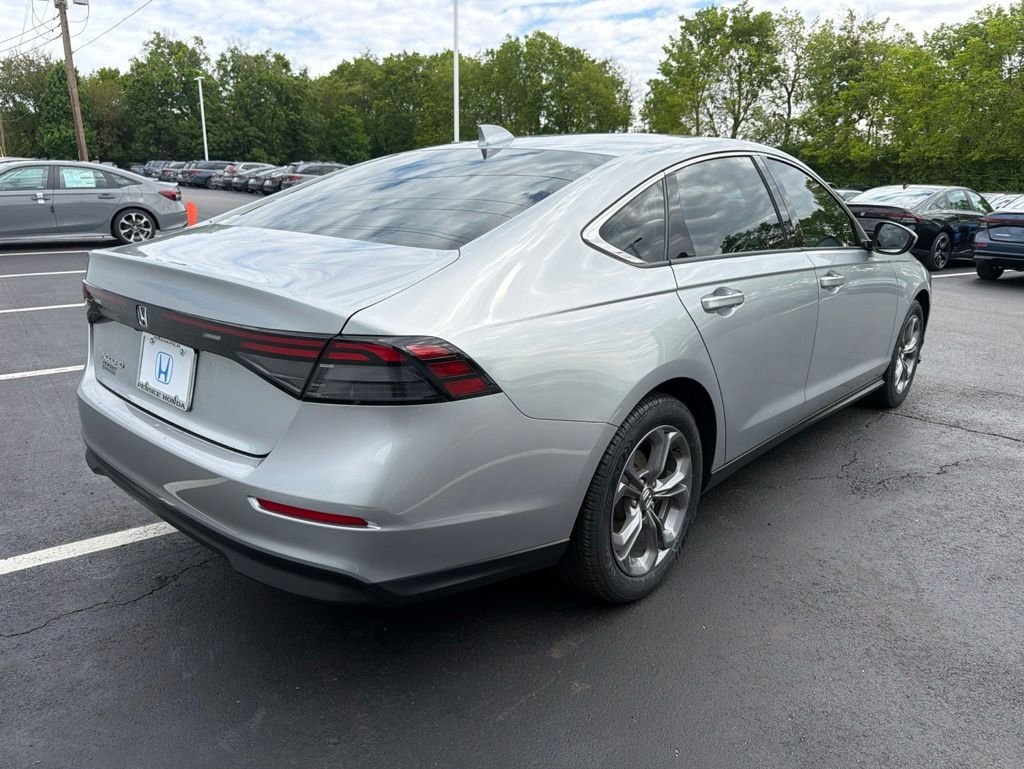 2024 Honda Accord EX - Photo 5
