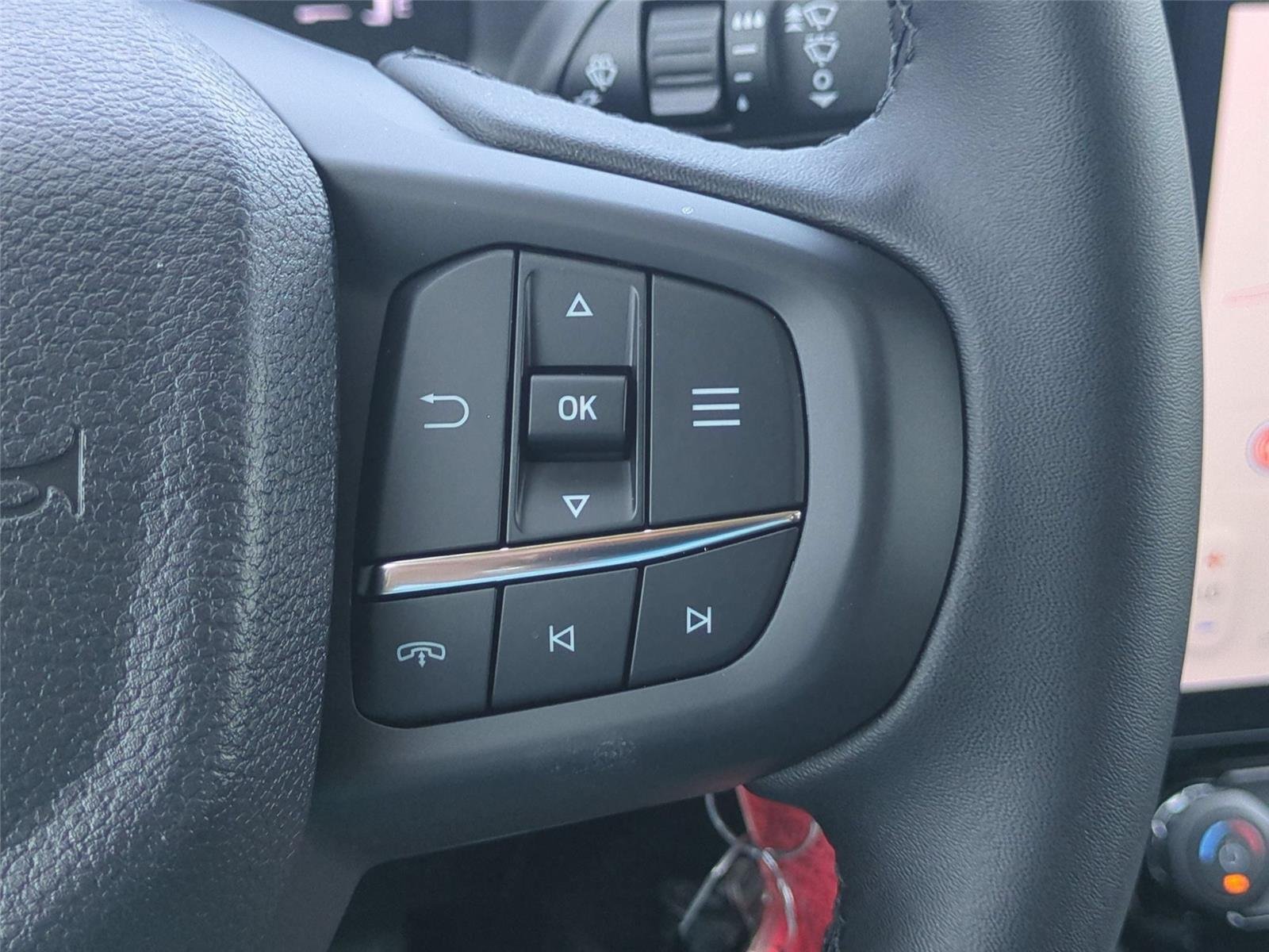 New 2026 Marsh Gray Ford XLT image 21