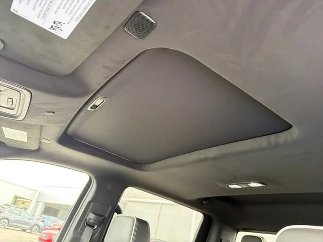 2026 GMC Sierra 1500 AT4X - Photo 16