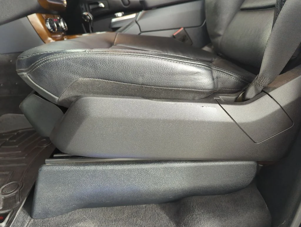 Used 2013  Mercedes-Benz G 550 image 12