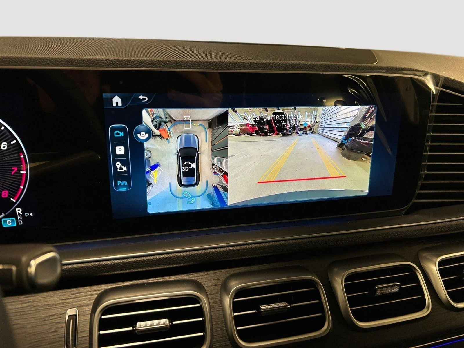 New 2026 MANUFAKTUR Silicon Grey Mercedes-Benz GLE 350 image 16
