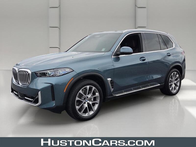 Used 2025 Blue BMW XDRIVE40I SPORTS ACTIVITY VEHICLE image 1