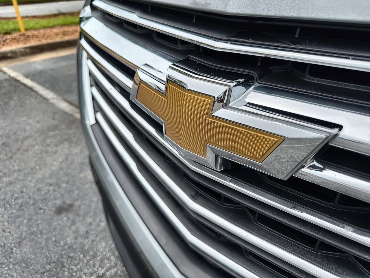 Used 2023 Sterling Gray Metallic Chevrolet LT Cloth image 26